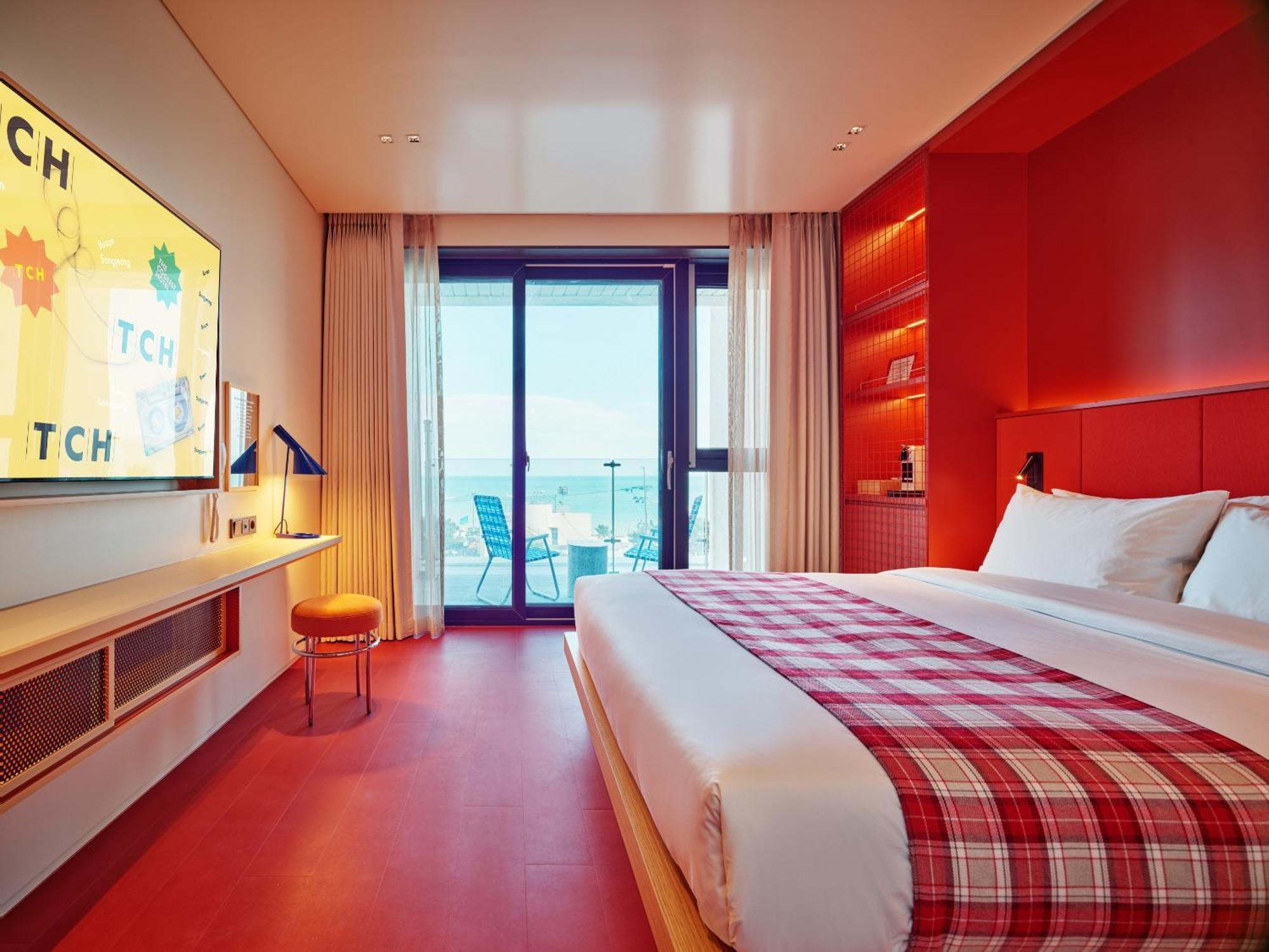 The Coolest Hotel ปูซาน ภายนอก รูปภาพ